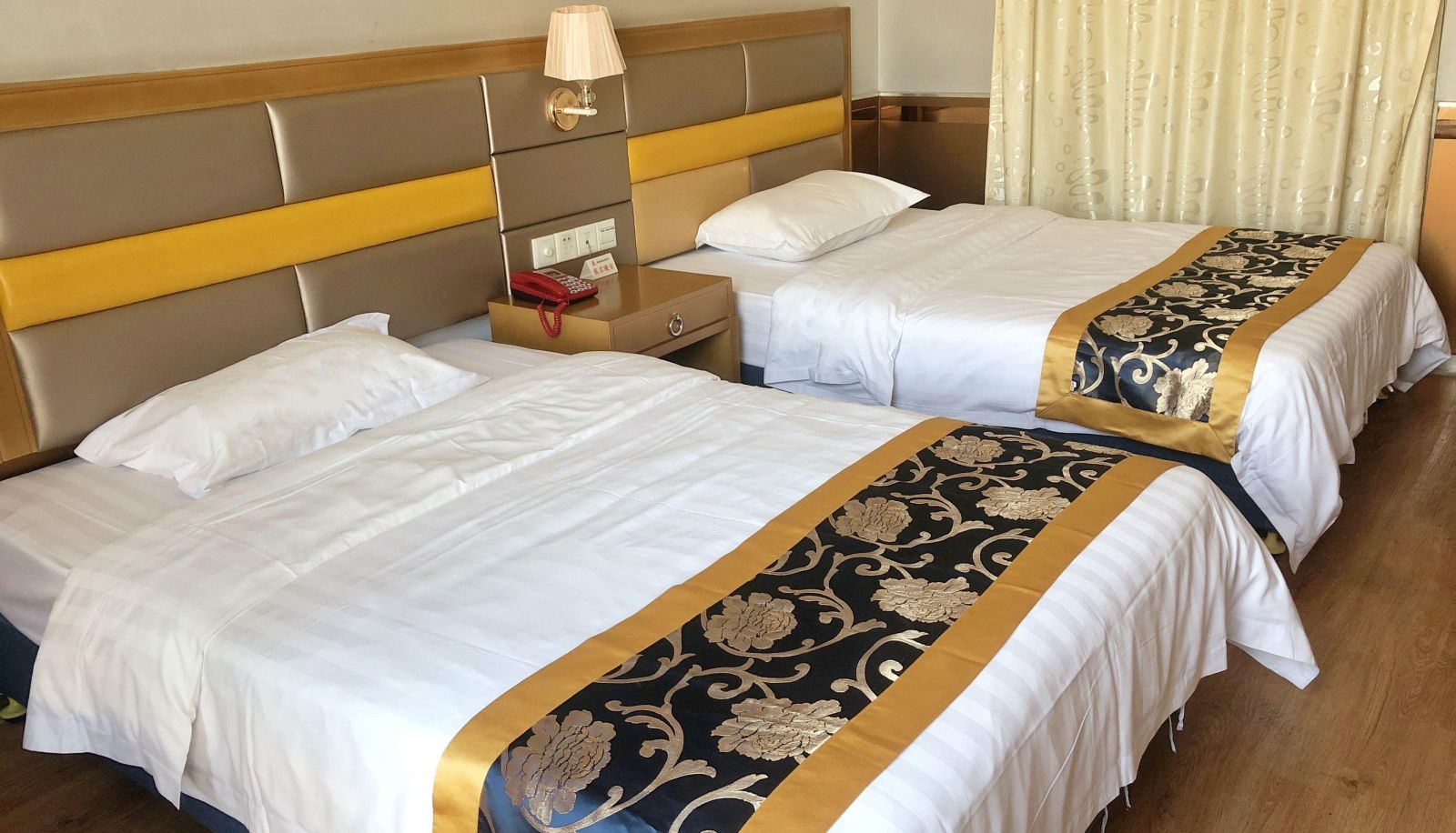 Kamer - Kaiguobao Business Hotel