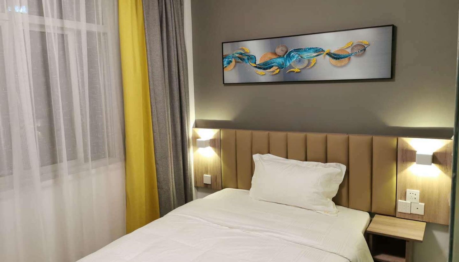 Chambre Business - Yunding Hotel (Lianyungang Donghai Pedestrian Street High Speed Rail Station Store)