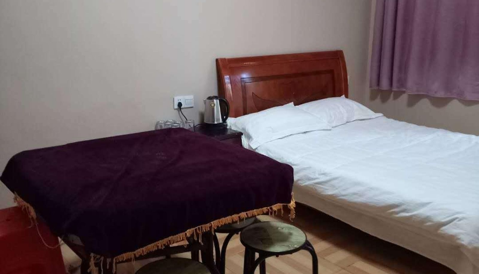 Area esterna dell'hotel - Hong'an Small Hotel