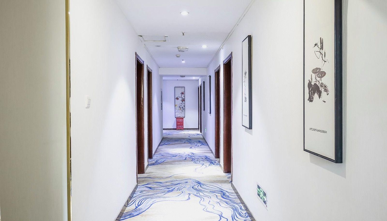 Zona exterior del hotel - Beijing Qianzitong Hotel (Gulou West Street Changping Subway Station Store)