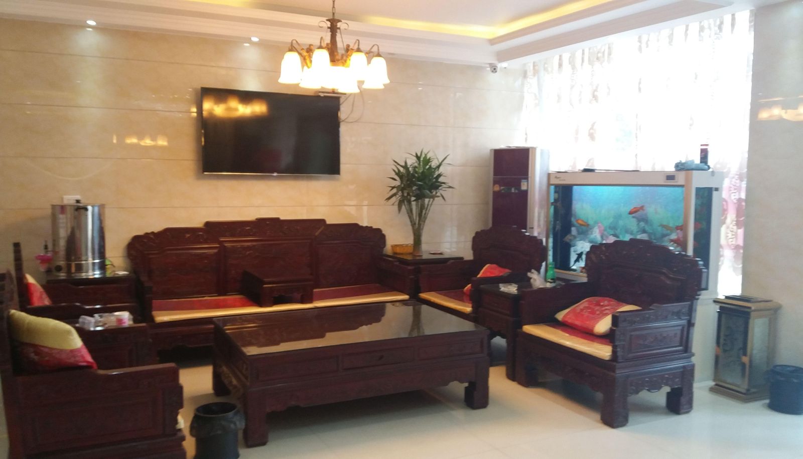 Buitenruimte van het hotel - Weixin Business Hotel