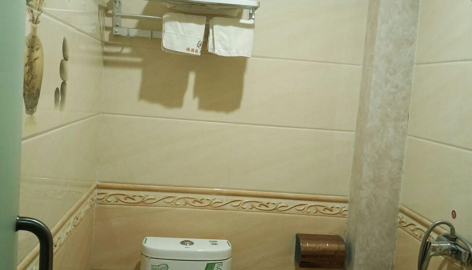 Zewnętrzna część hotelu - Fumanyuan Hotel
