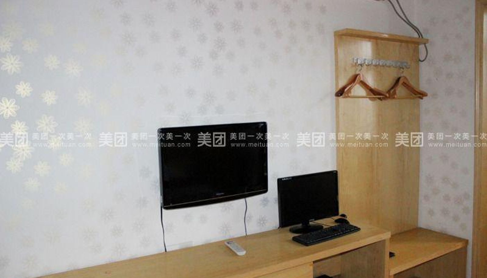 Buitenruimte van het hotel - Jinyunlou Hotel