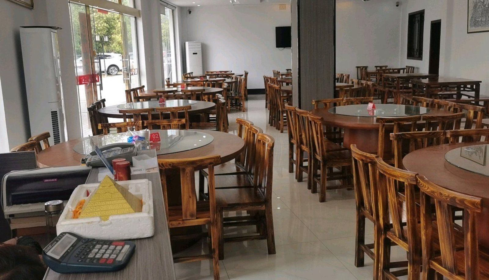 Zewnętrzna część hotelu - Qinfulou Business Hotel