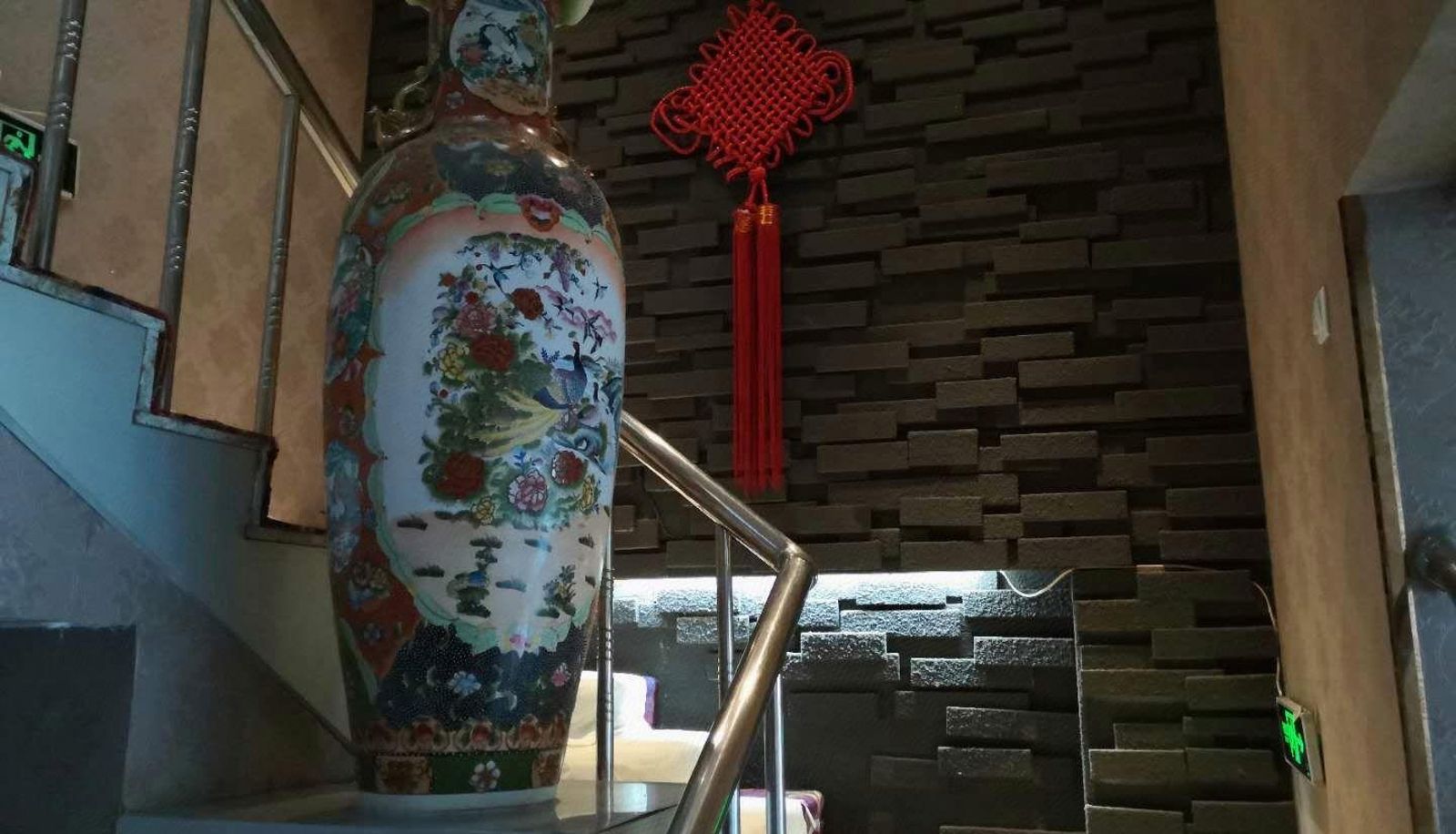 Zona exterior del hotel - Hongbo Business Hotel