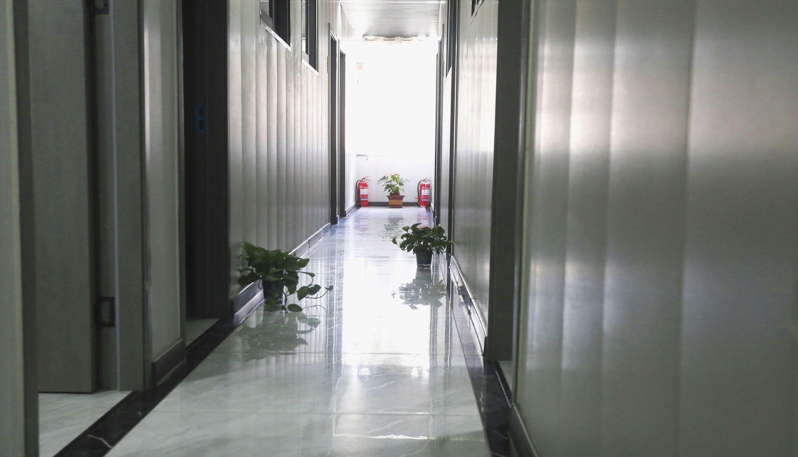 Area esterna dell'hotel - Yuanpeng Hotel (long-distance bus station store)