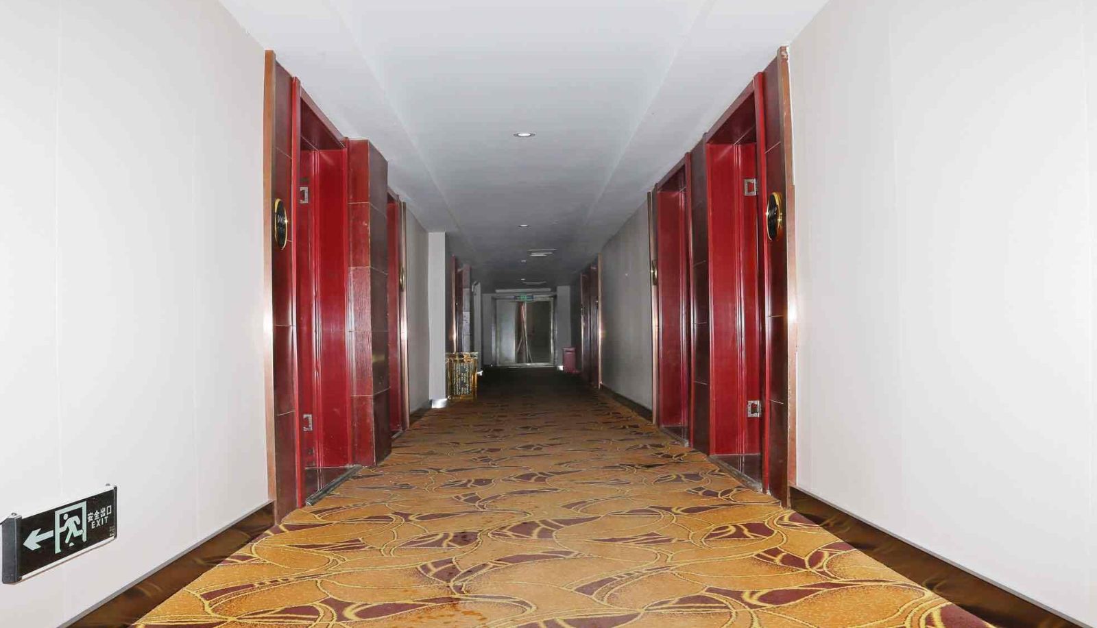 Area esterna dell'hotel - Jinshengyuan Business Hotel
