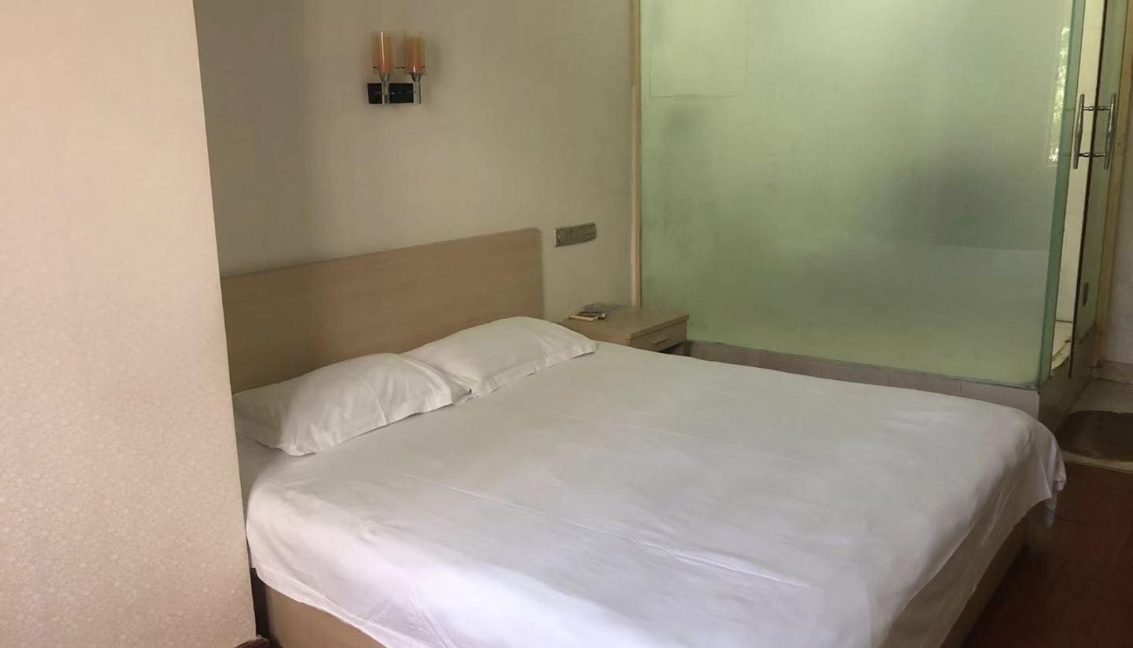 Zimmer - Xinshun Guest Room