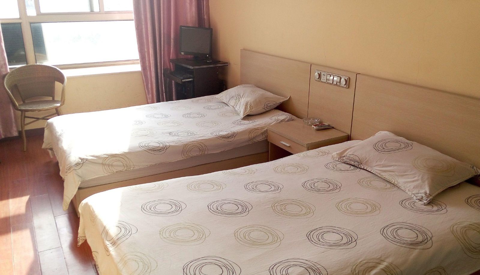 Camera - Xinshun Guest Room