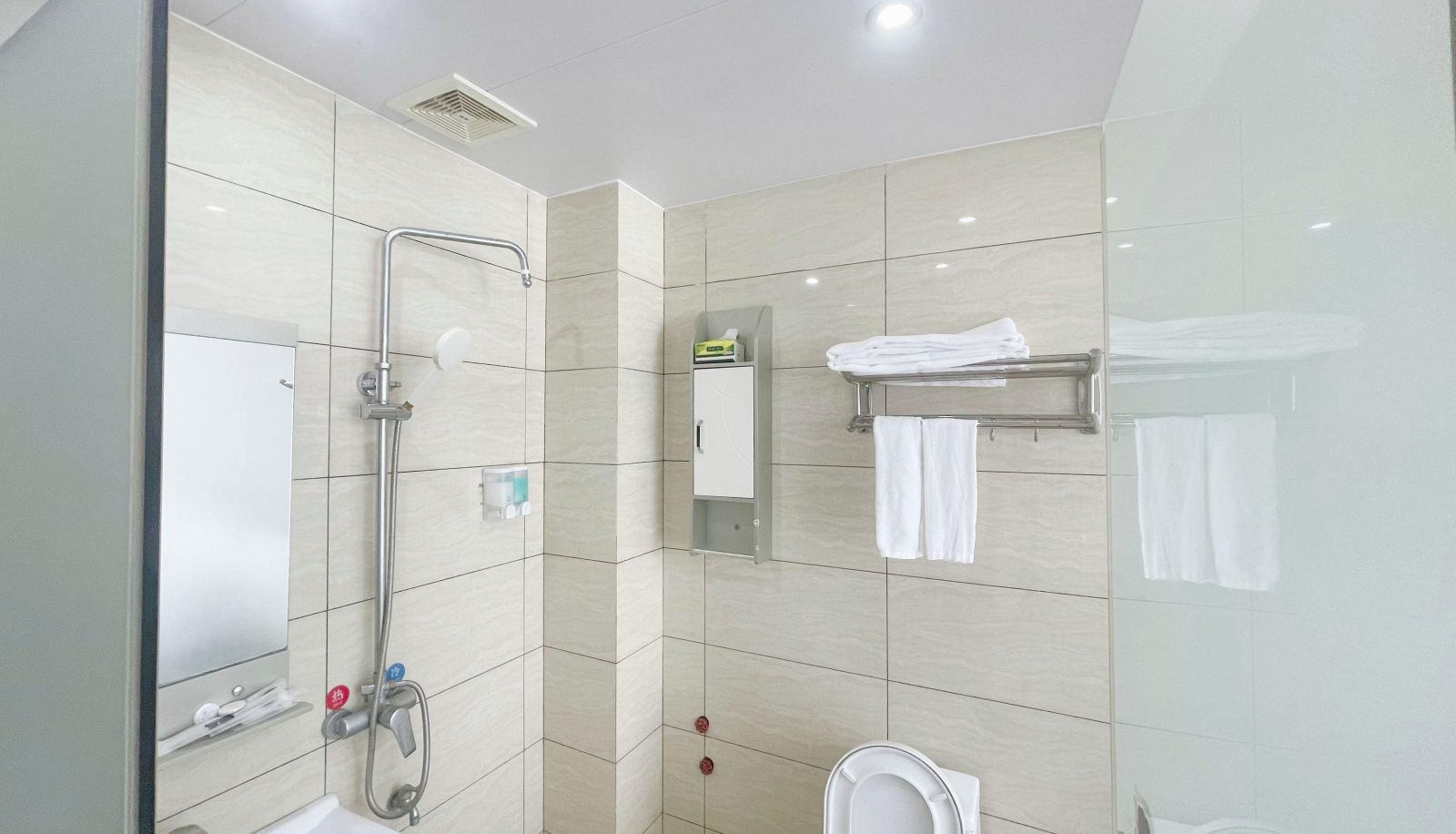 Chambre avec balcon - Xingping Jiangpanwan Hotel