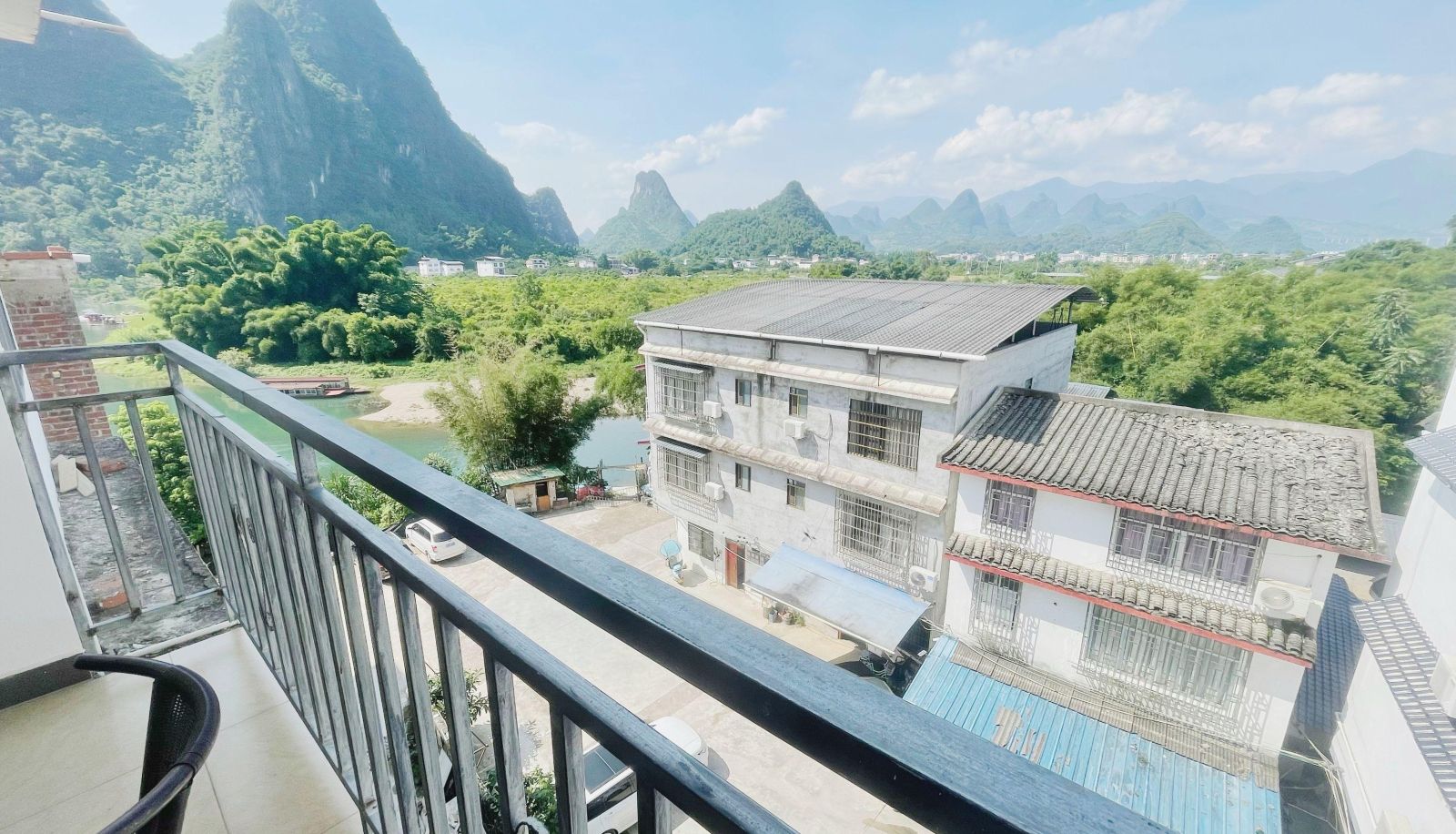 Zimmer mit Balkon - Xingping Jiangpanwan Hotel