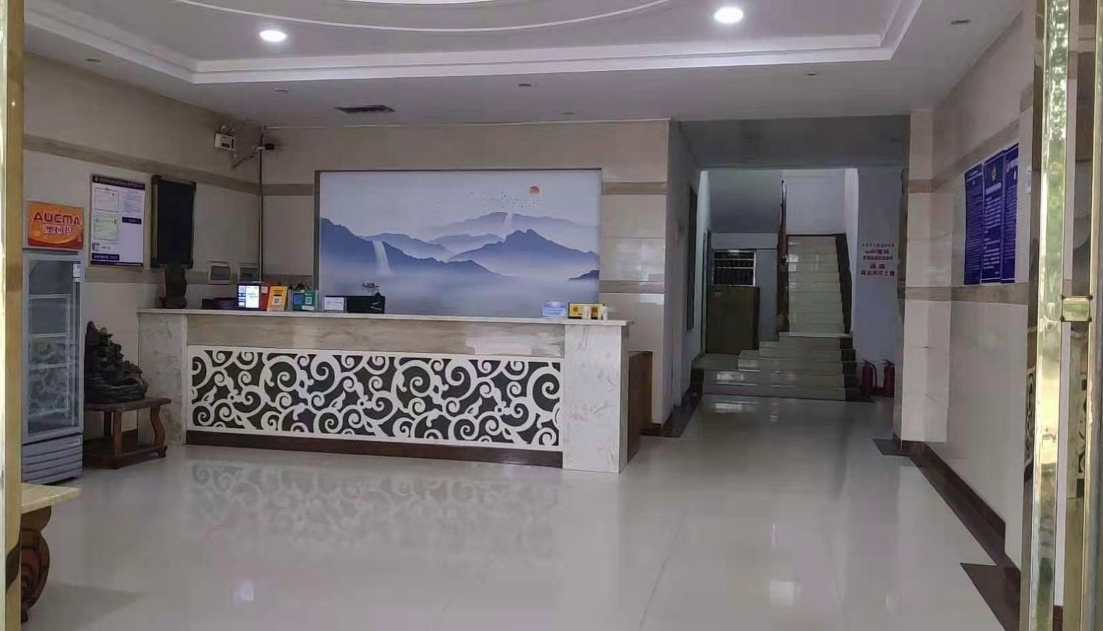 Zewnętrzna część hotelu - Xinyao Business Hotel (Gongcheng Bus Station Branch)
