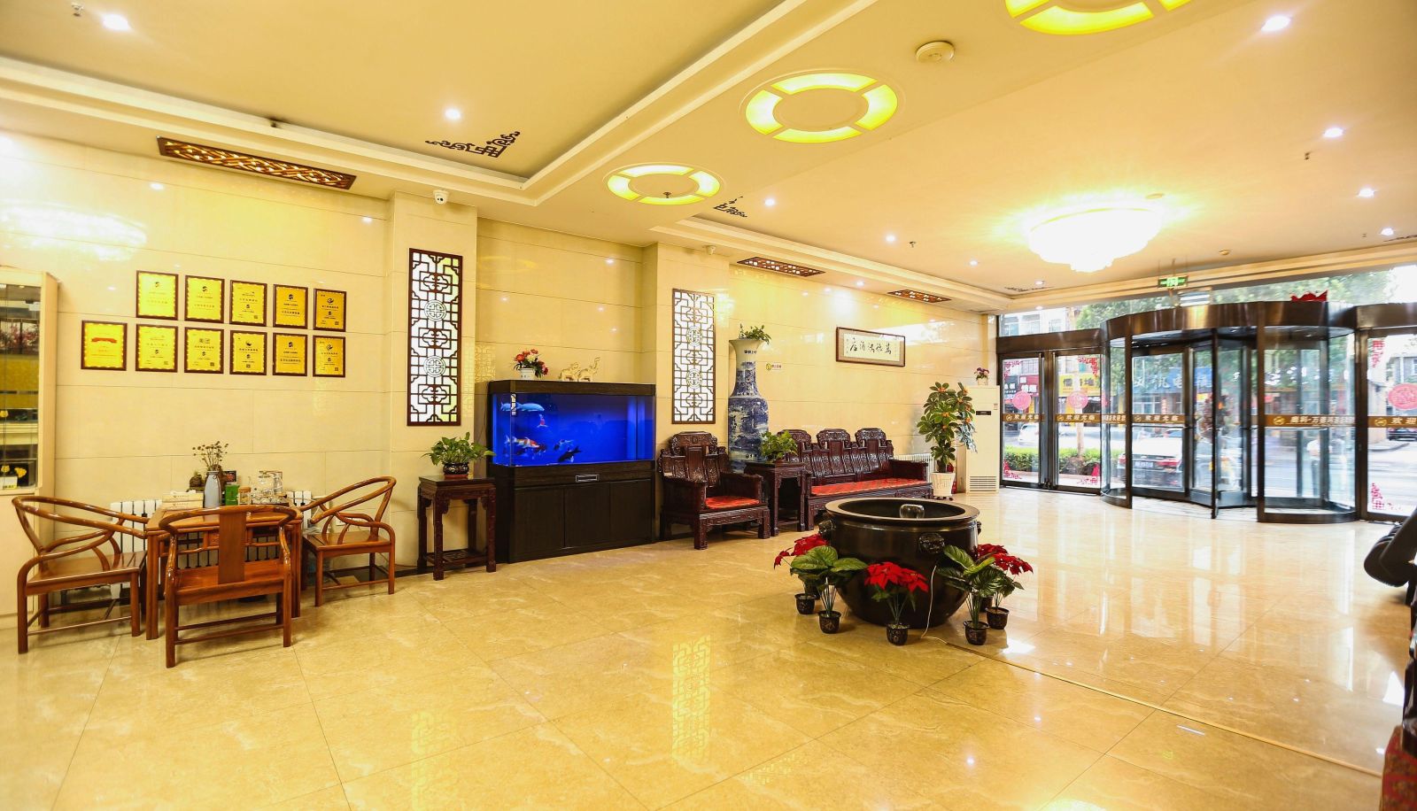 Zewnętrzna część hotelu - Rongda Business Hotel (Pingyao Ancient City Branch)
