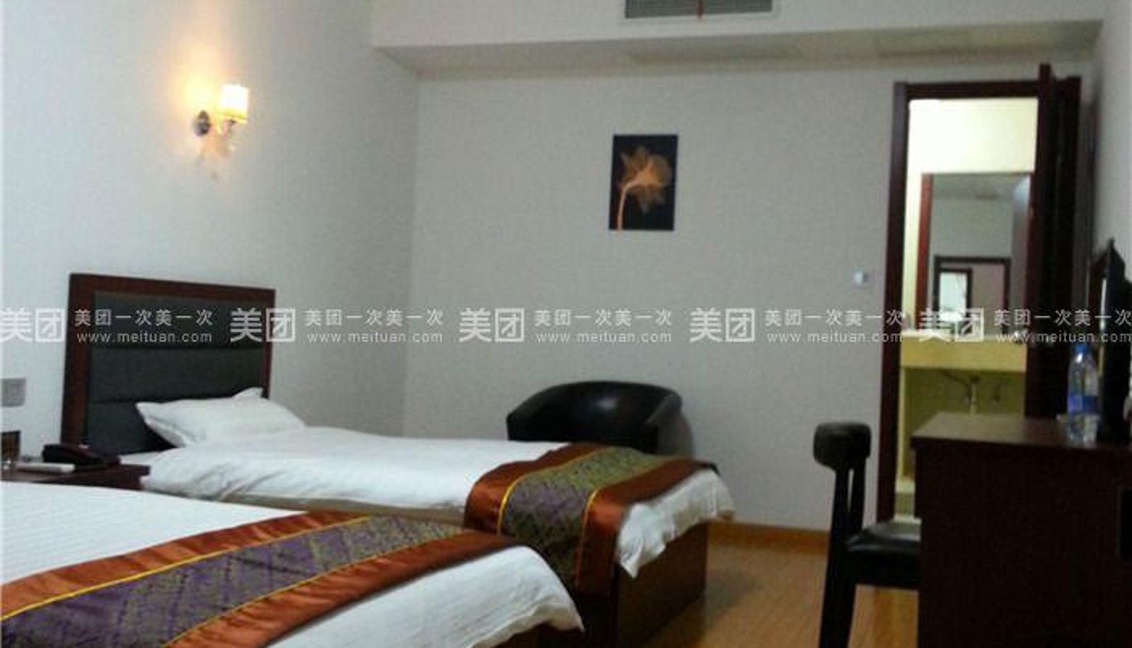 Zimmer - Yongli Business Hotel