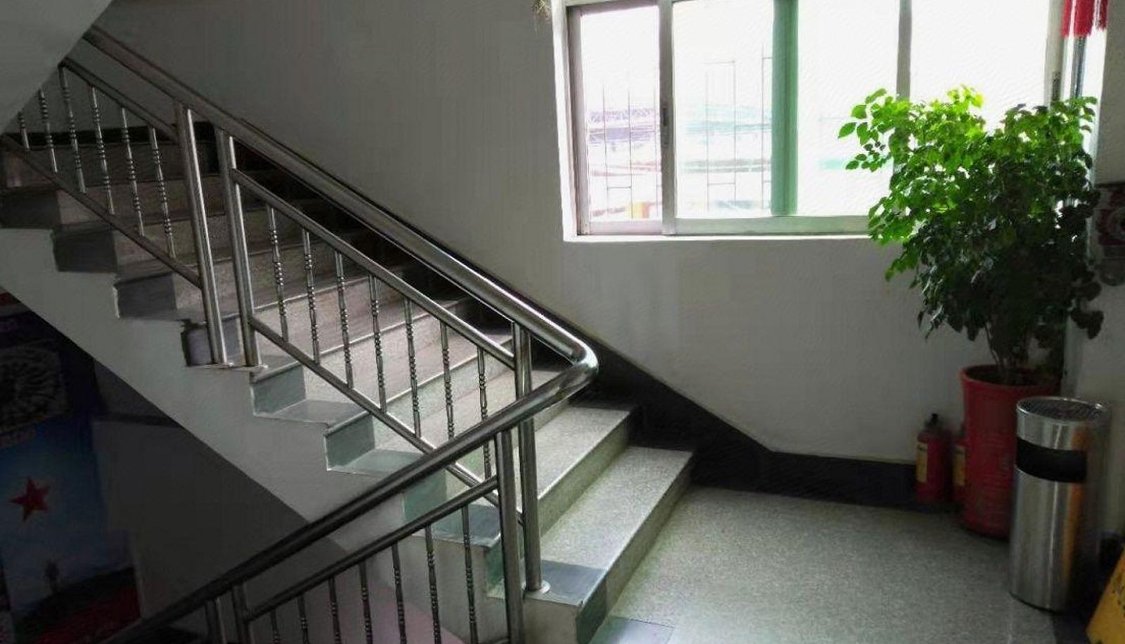 Zewnętrzna część hotelu - Hengtong Hotel