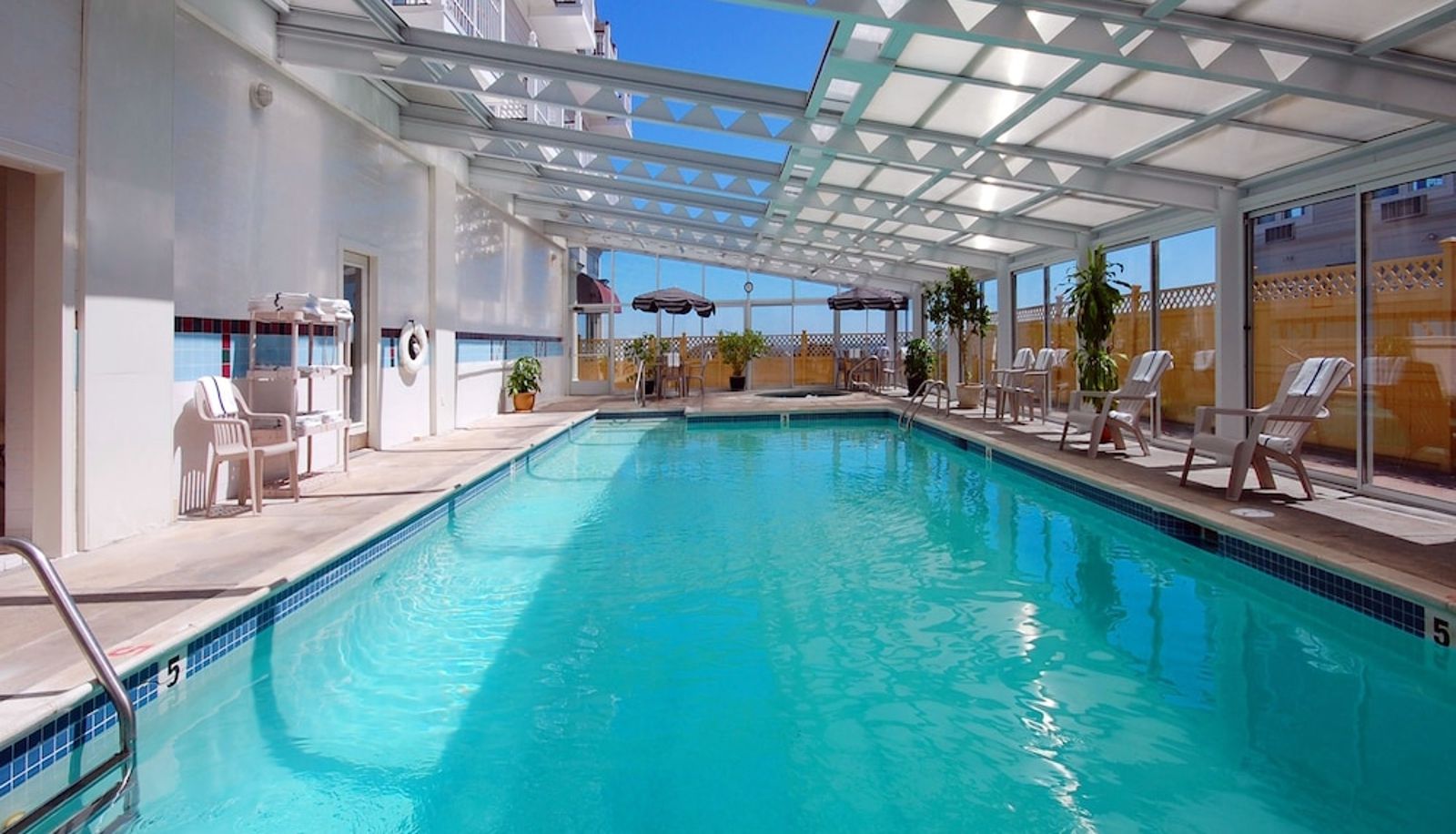 Pool - Nantasket Beach Resort