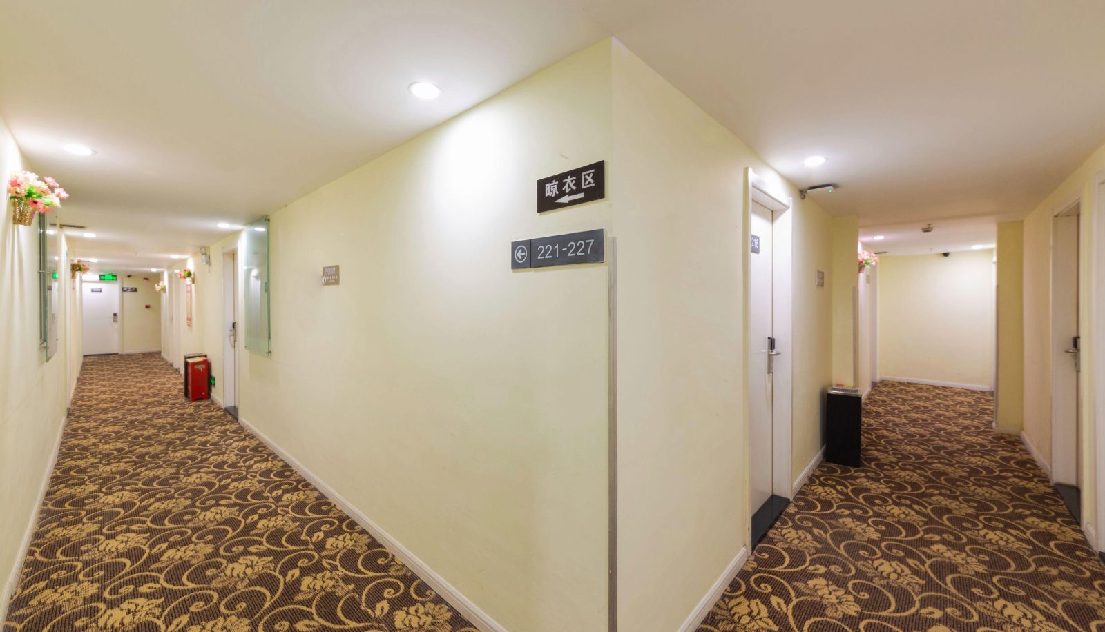 Extérieur de l'hôtel - Le Xiang Cinema Hotel (Yujiatou Campus Branch of Wuhan University of Technology)