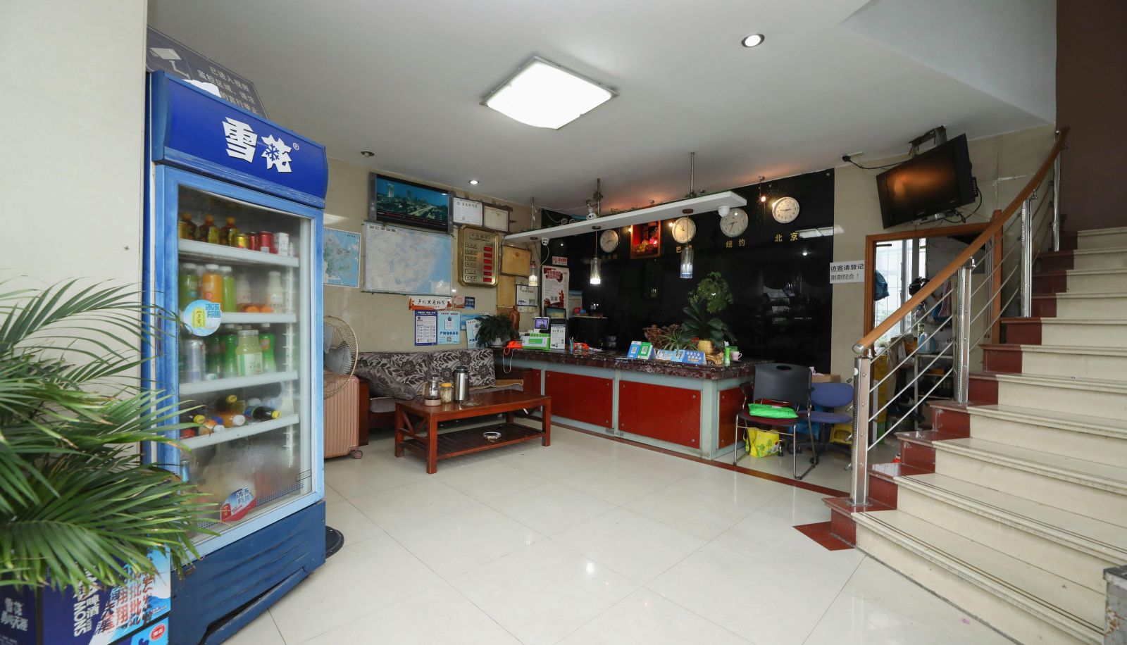 Buitenruimte van het hotel - Hongfu Hotel