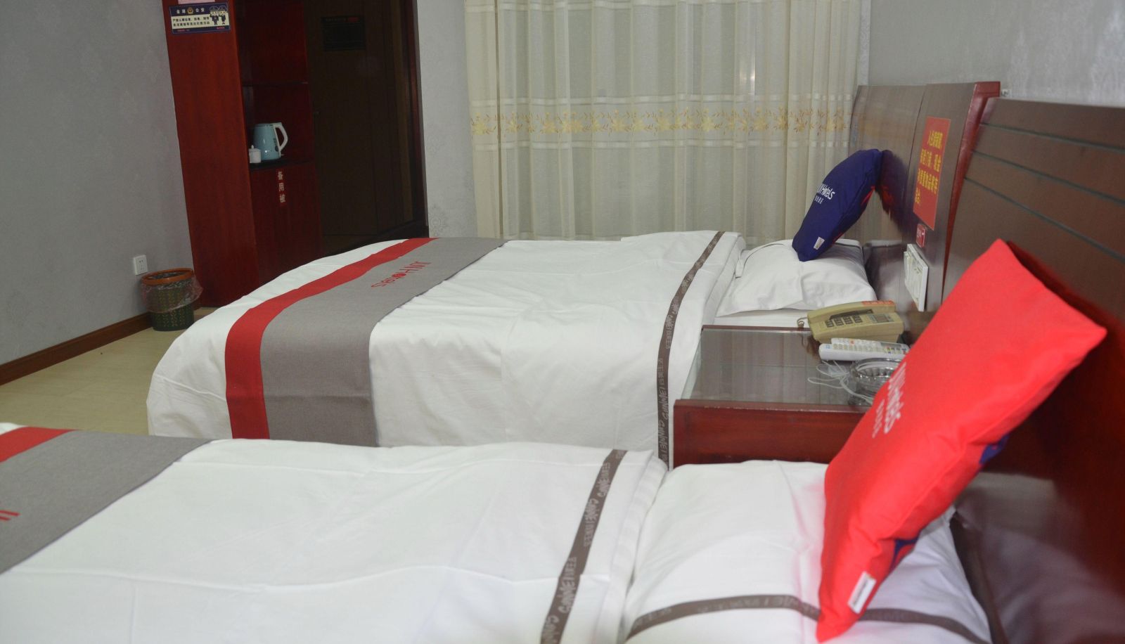 Familienzimmer - Jiangsu)  Huai'an  Jinhu County Junyi Chain Hotel (Hengyang Road Branch
