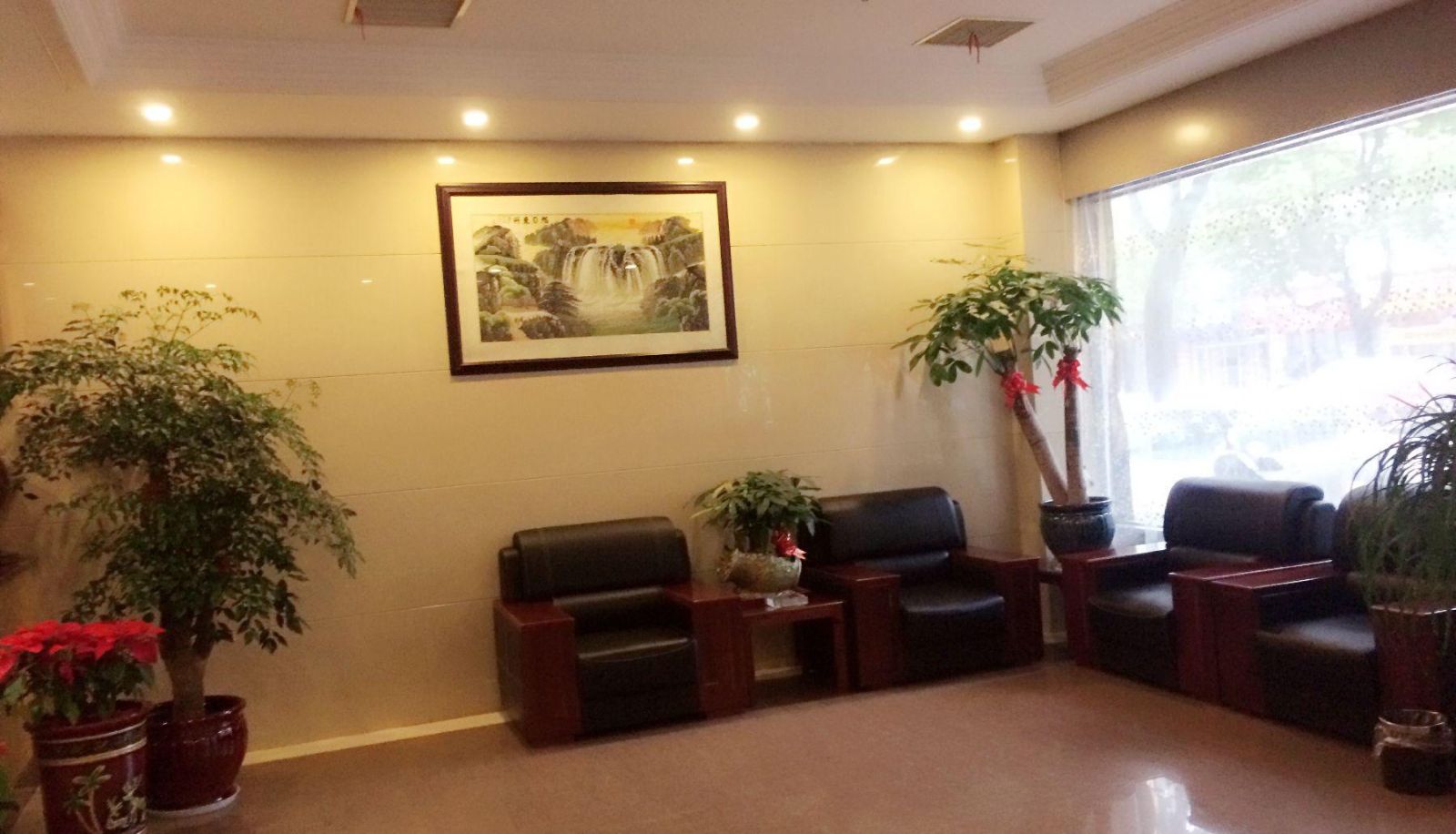 Hotel outdoor area - Huaxia Hotel