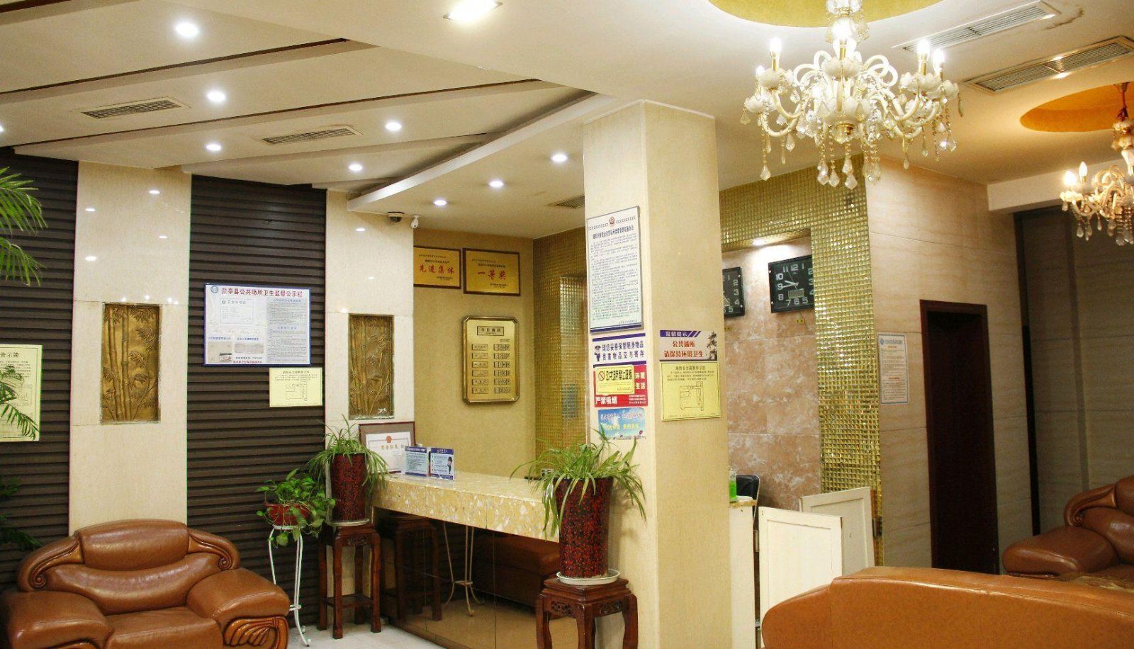 Hotel outdoor area - Zhuxianju Business Hotel