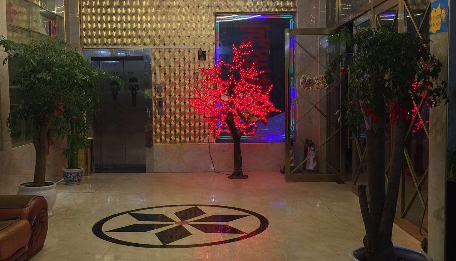 Hotel outdoor area - Sun Moon Garden Hotel (Yangxin Ancient Mall Store)