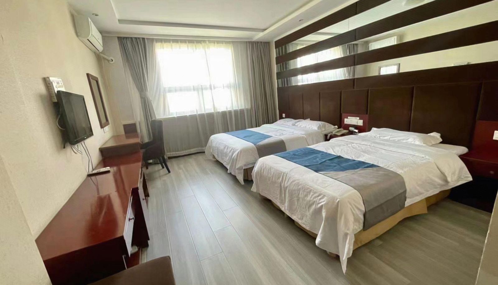Gezinskamer - Star Holiday Inn