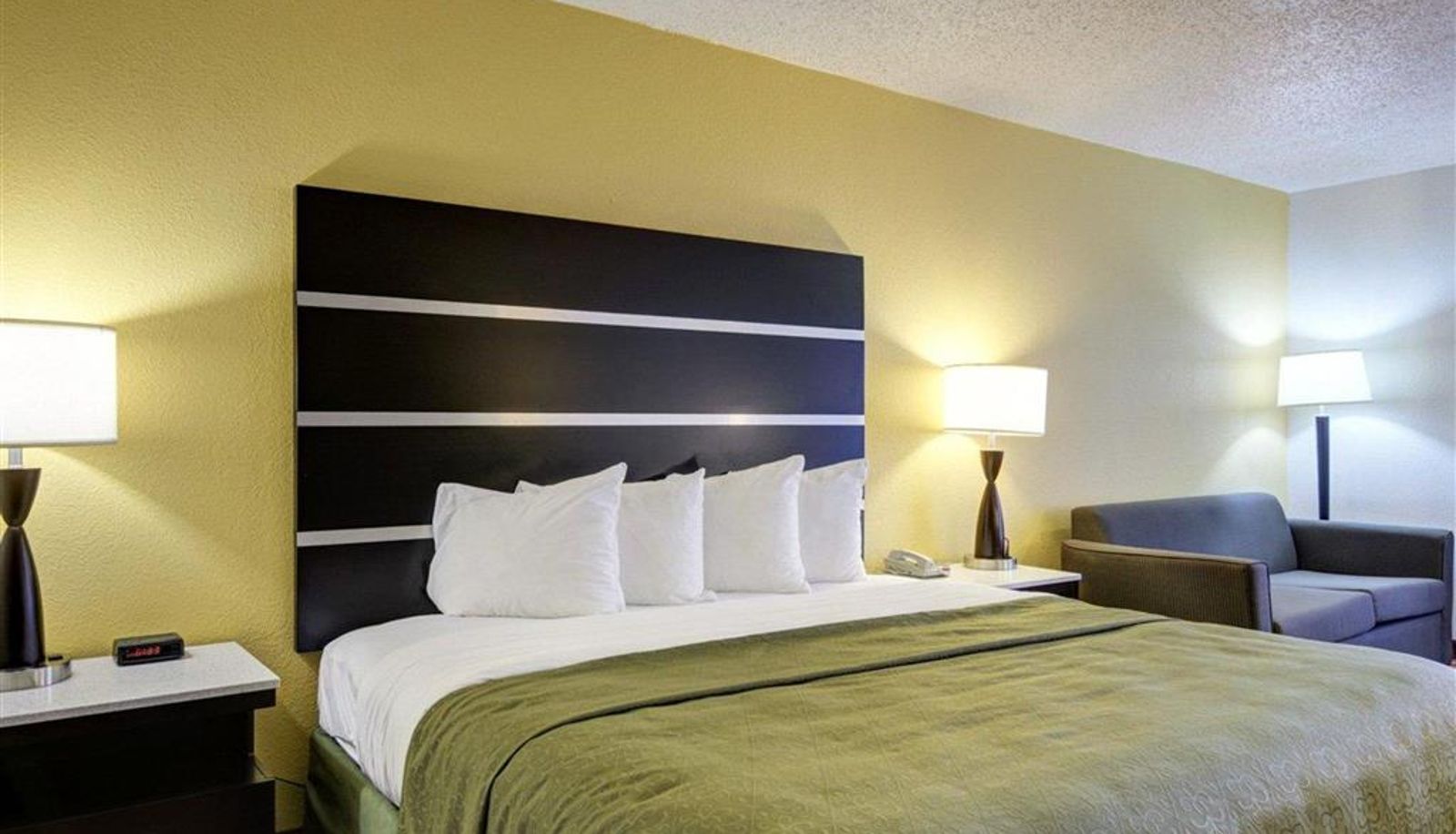 Room - Quality Inn Fort Smith I-540