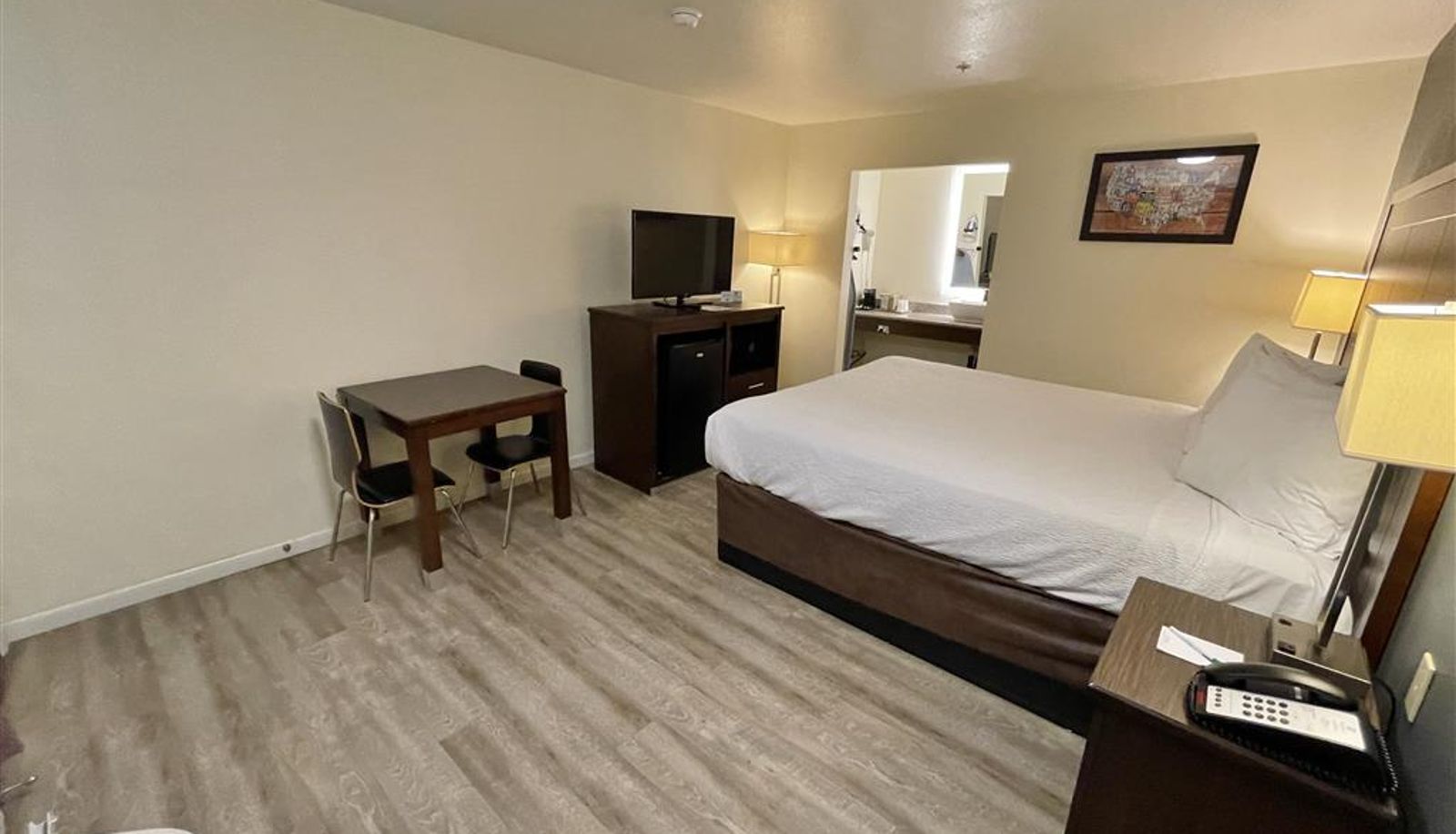 Camera - SureStay by Best Western Williams