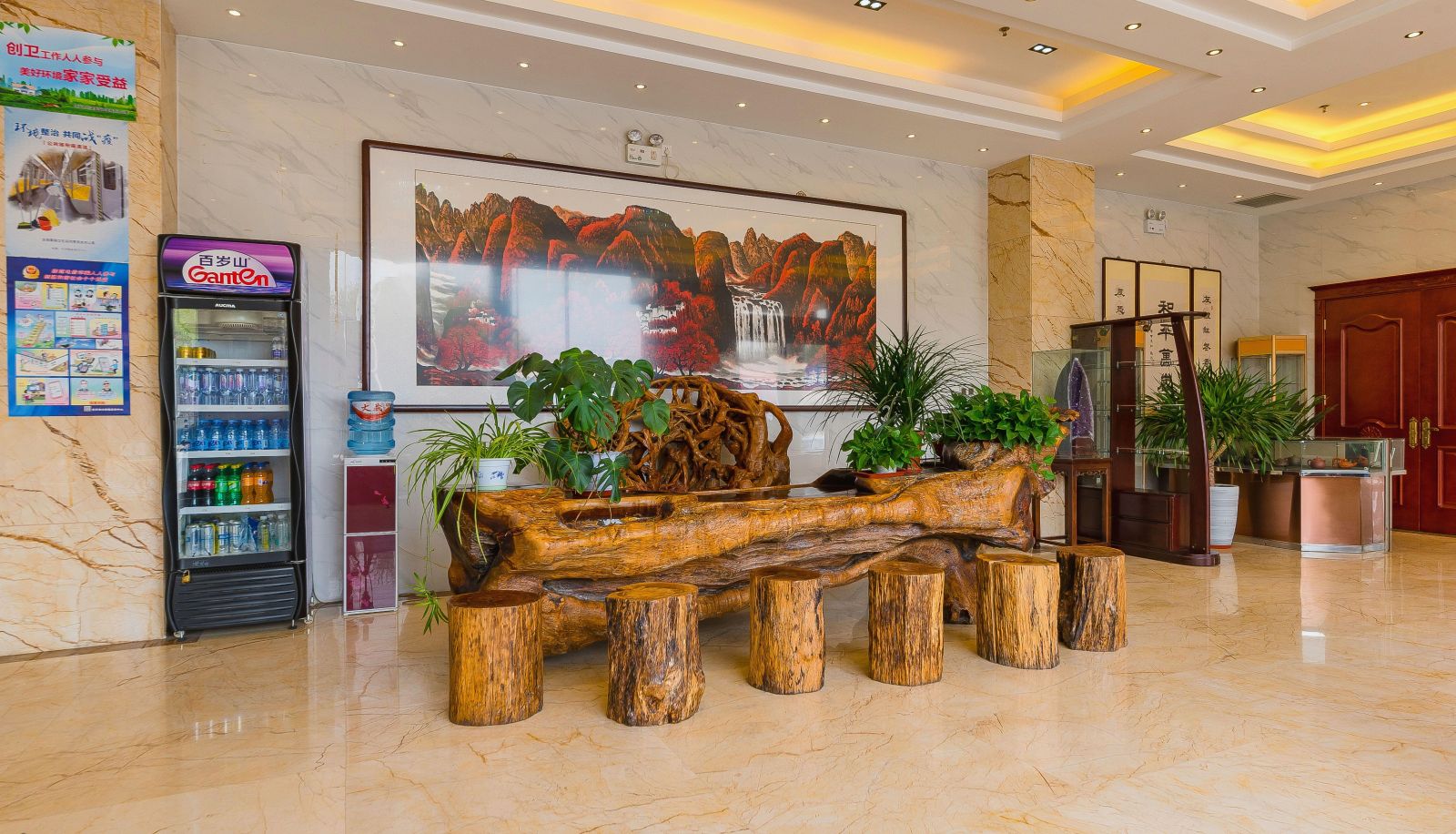Hotel outdoor area - Wanzhou Business Hotel