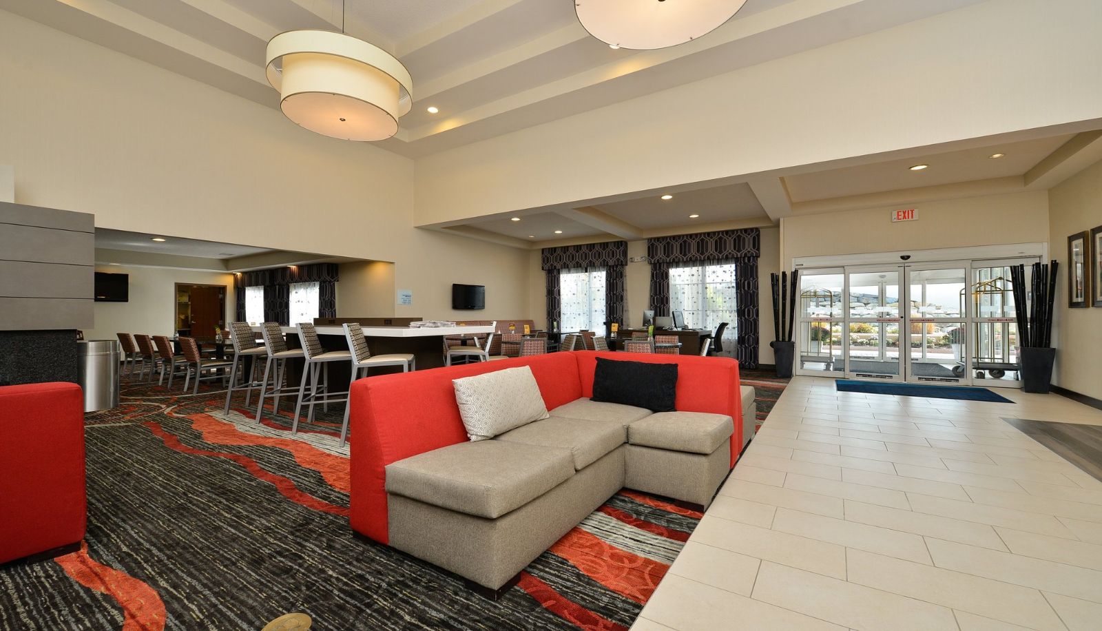 Info - Holiday Inn Express & Suites MILFORD by IHG