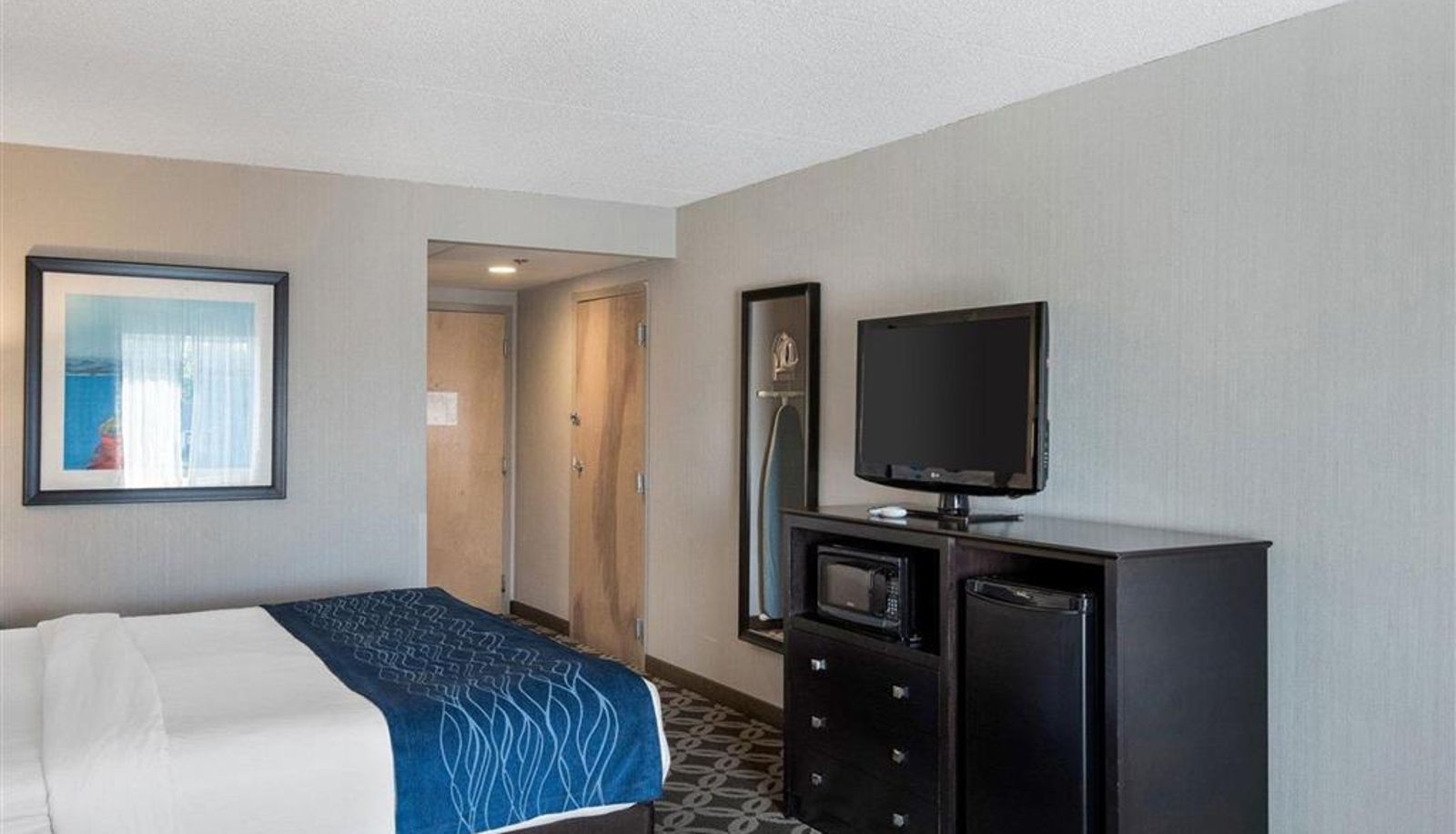 Room - Comfort Inn Rehoboth Beach