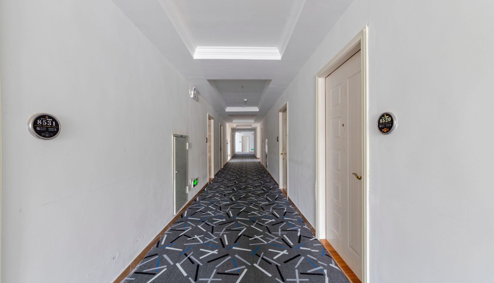 Zona exterior del hotel - Seventy two hotels