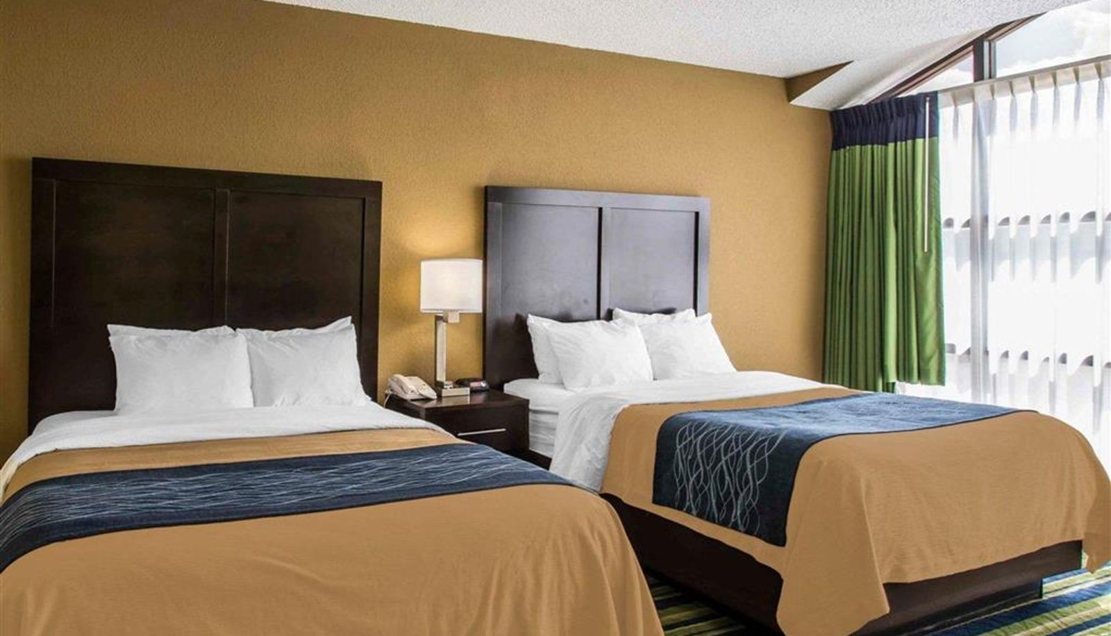 Zimmer - Comfort Inn & Suites Lantana - West Palm Beach South