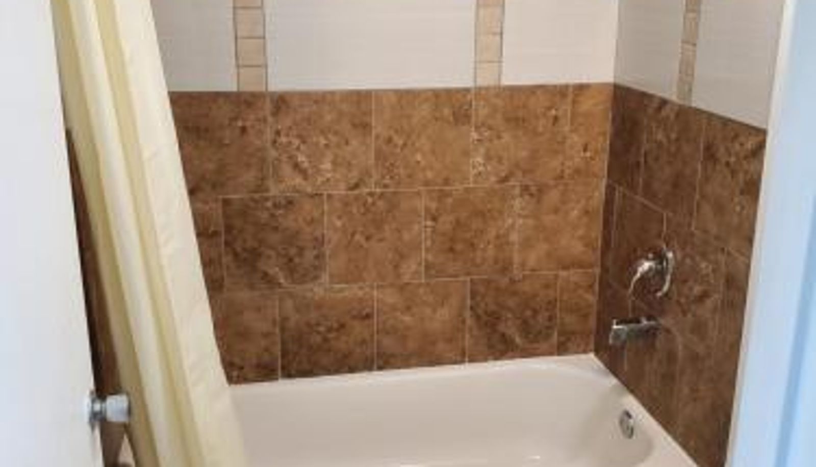 Salle de bain - Econo Inn - Ormond Beach