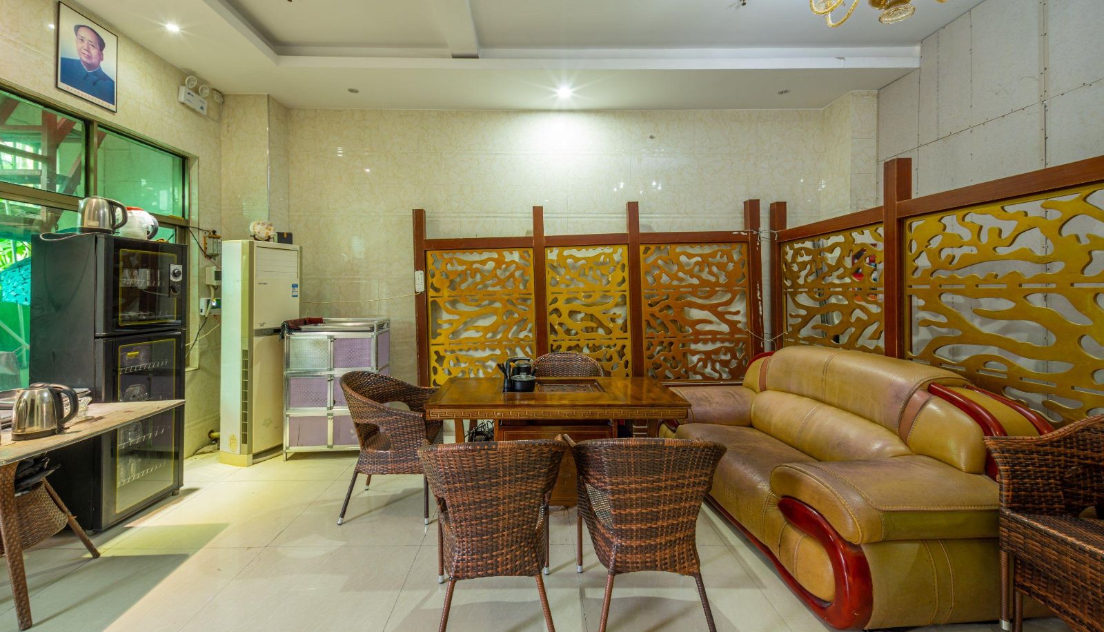 Hotel outdoor area - Xinhuang Hotel (Nanwan Monkey Island Store)