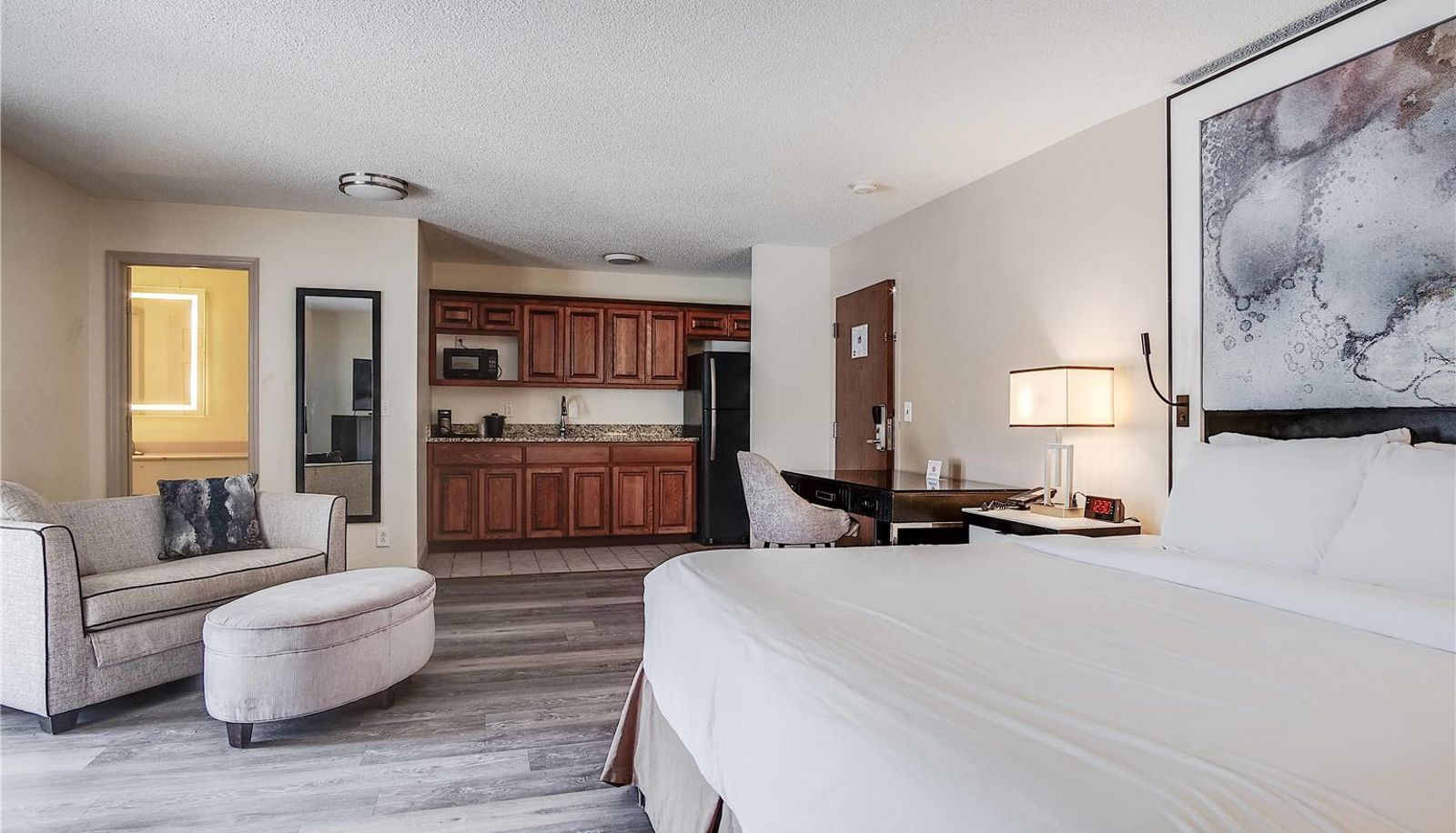 Habitación - Cottonwood Suites Savannah Hotel & Conference Center