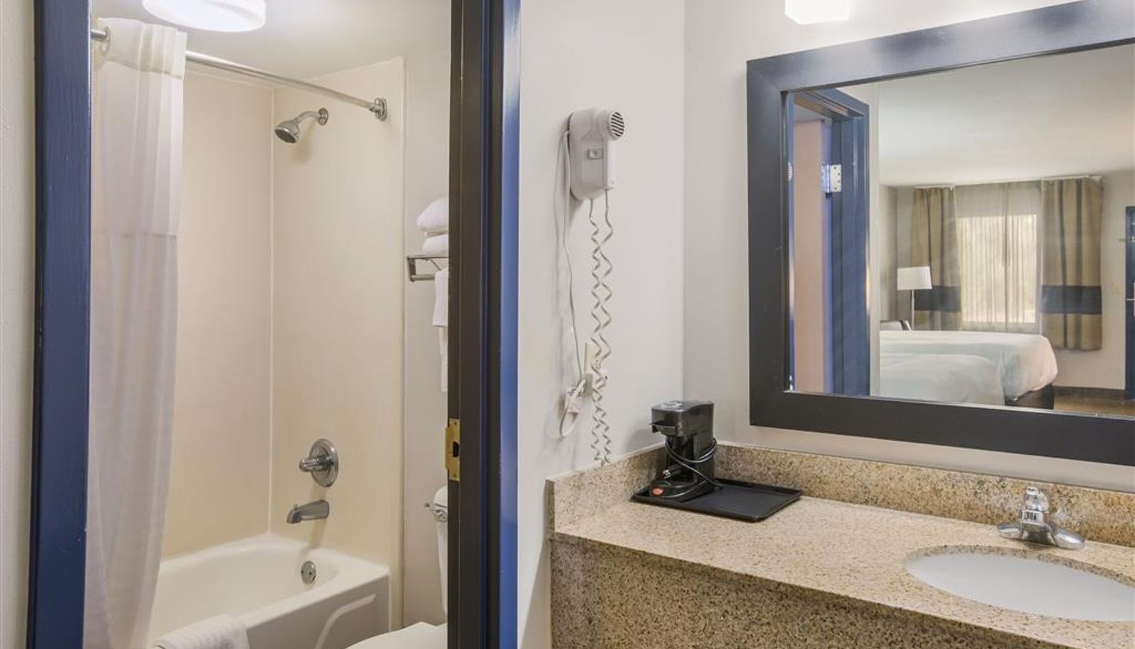 Habitación - Clarion Pointe Forsyth I-75