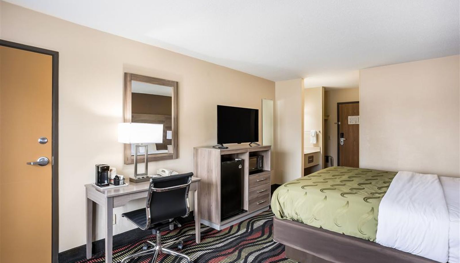 Room - Quality Inn Cedar Rapids South