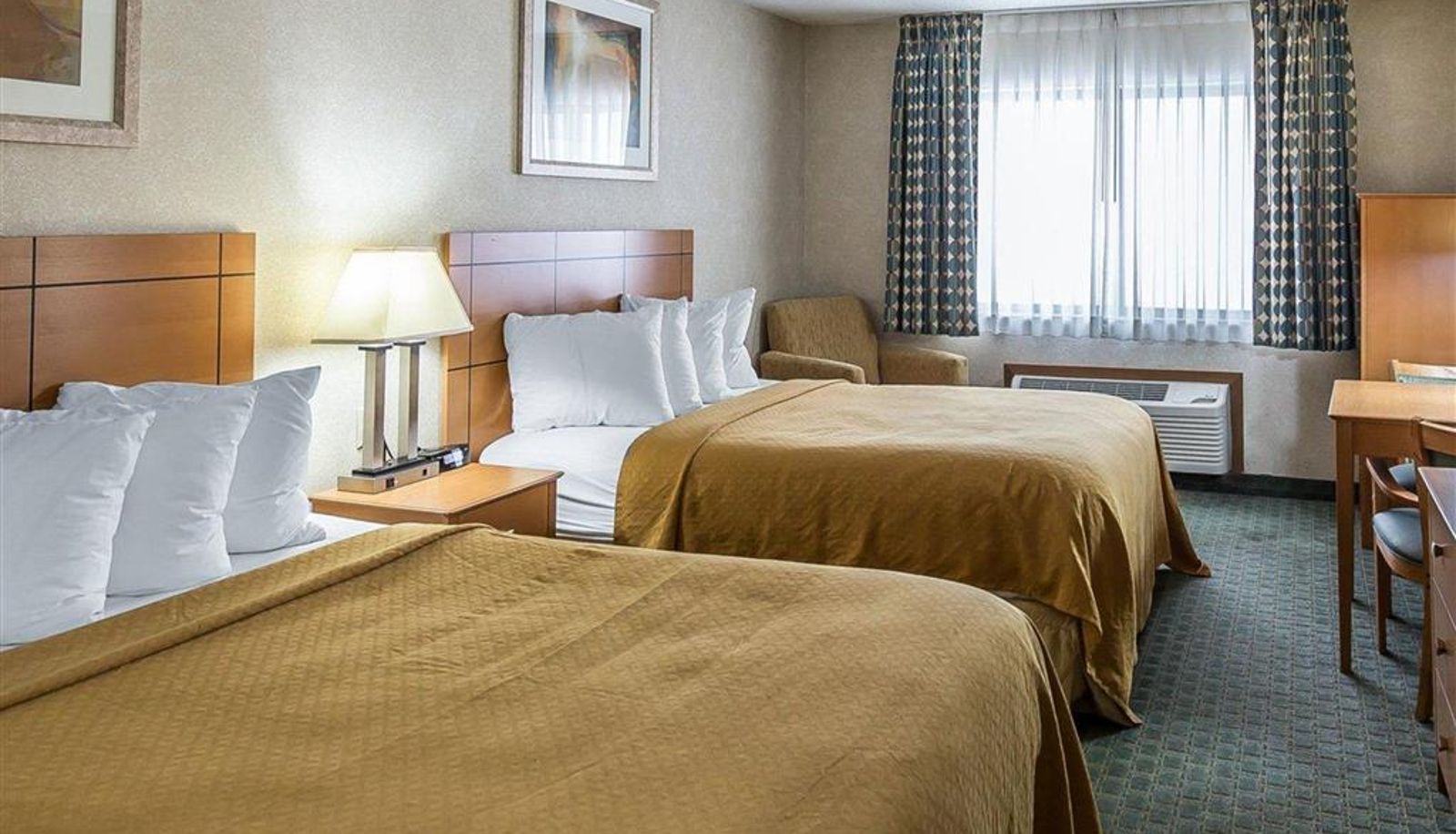 Pokój - Quality Inn at Collins Road - Cedar Rapids