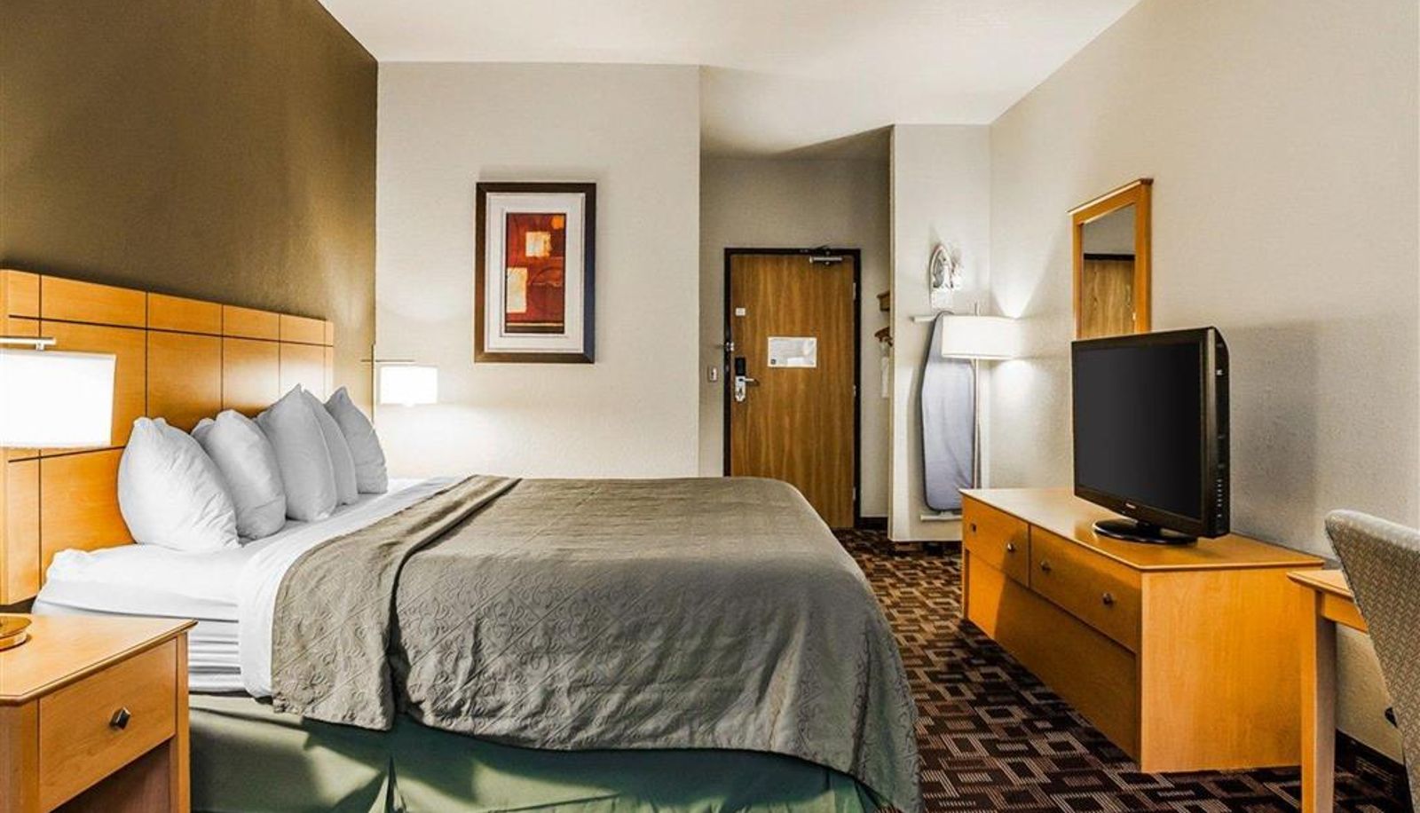 Zimmer - Quality Inn & Suites Des Moines Airport