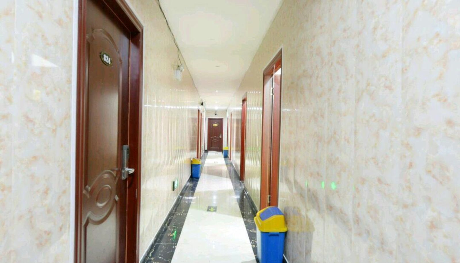 Area esterna dell'hotel - Kaiyu Hotel