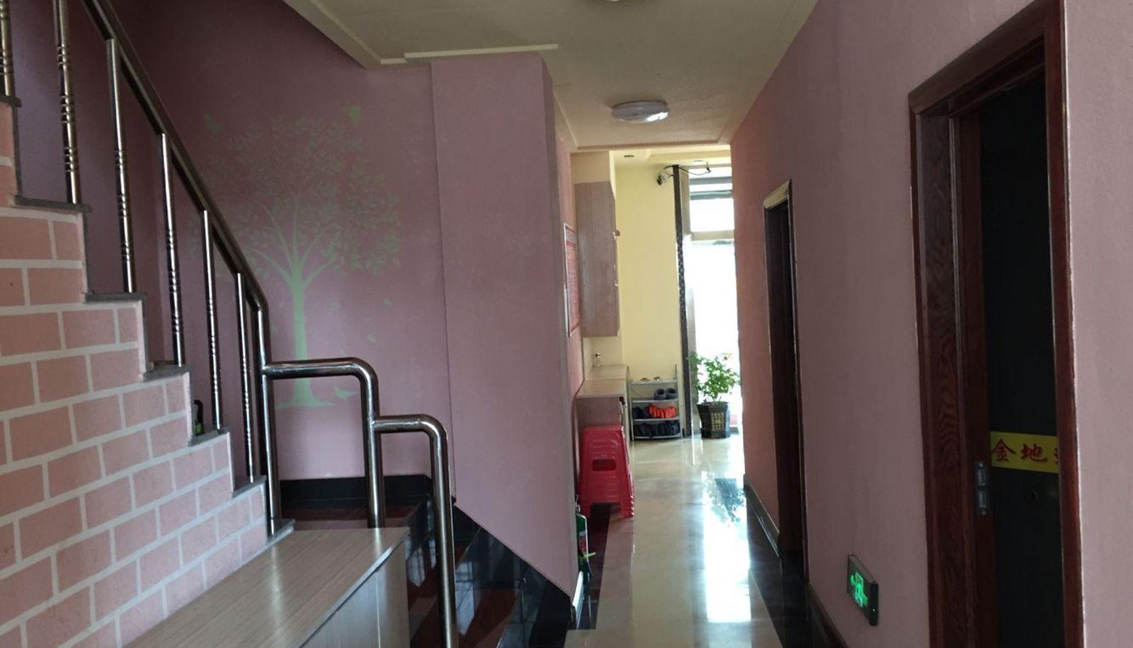 Buitenruimte van het hotel - Jindi Yinghe Hotel