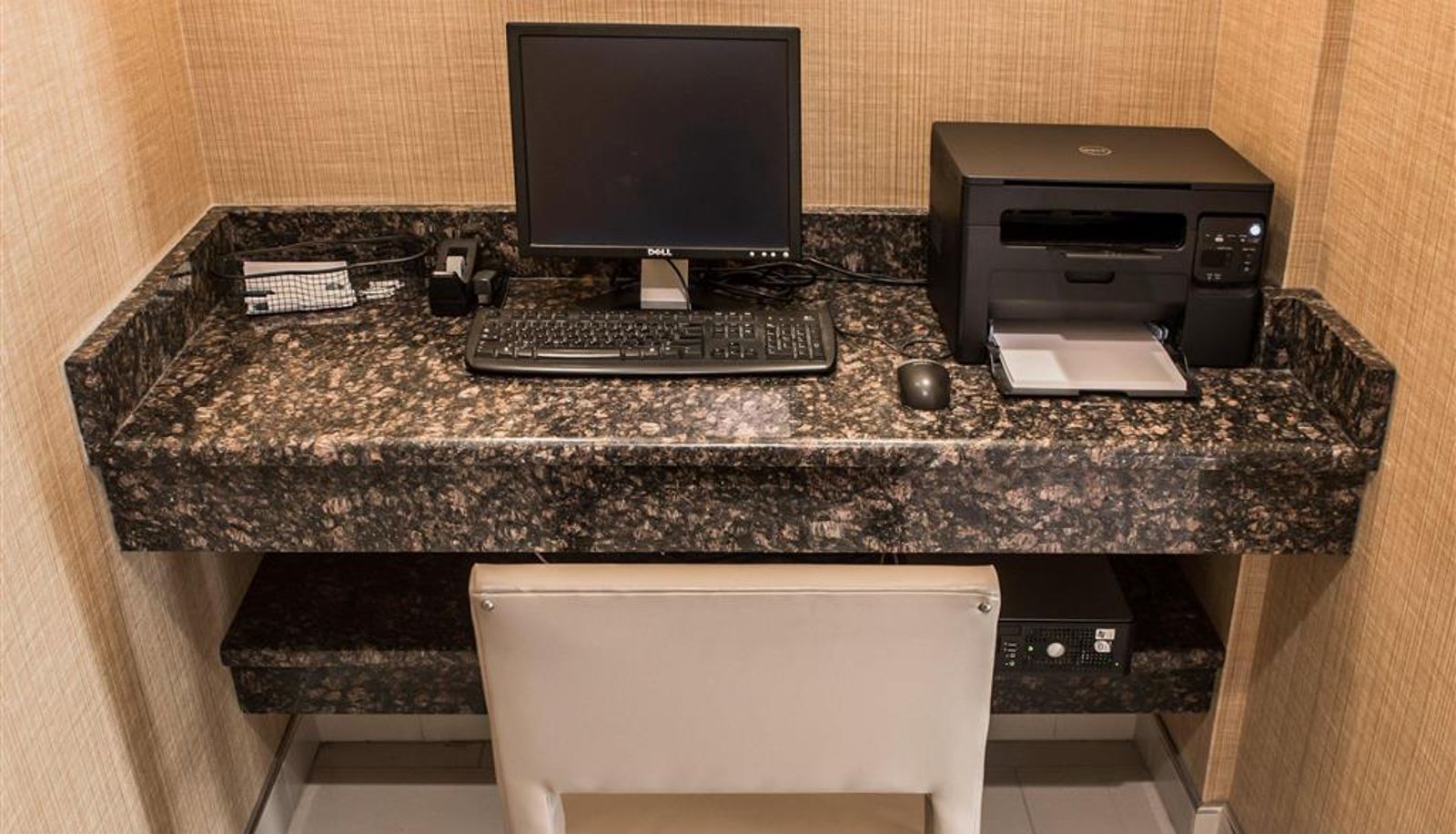Business center - Comfort Inn North