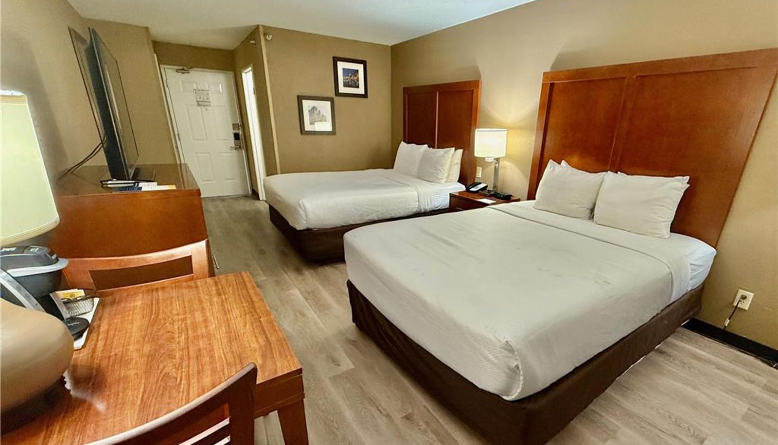 Room - Comfort Inn Gurnee near Six Flags