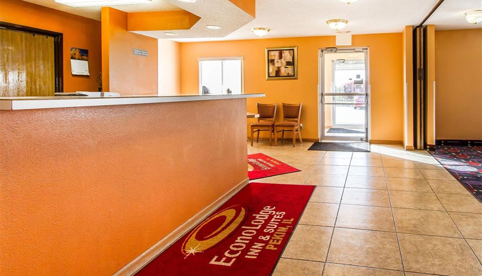 Sala - ECONO LODGE AND SUITES