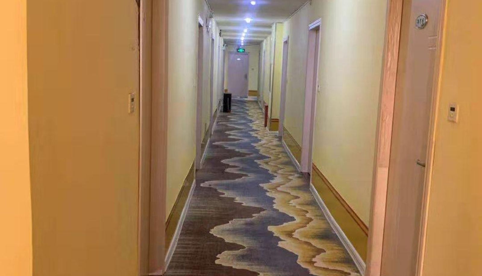 Zona exterior del hotel - Jiajia Hotel
