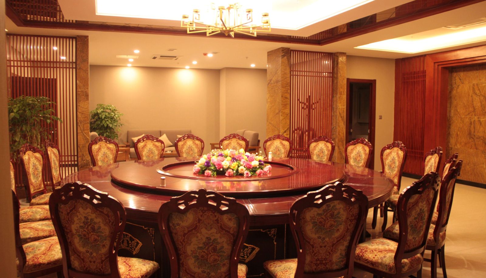 Buitenruimte van het hotel - Fengyi Hotel