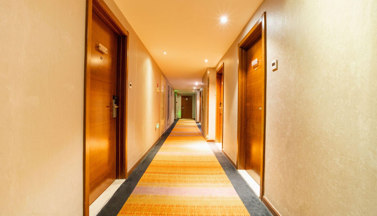 Area esterna dell'hotel - Yidu Hotel Rooms
