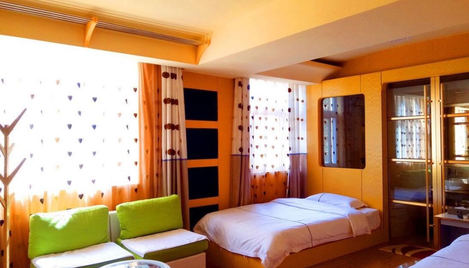 Business-Zimmer - Yipin Fashion Creative Hotel (Sanmenxia Municipal Government Store)